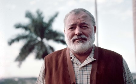 Kilimancaro qarları – Heminqueyin hekayəsi