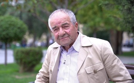 Ay ilk məhəbbbətim, son məhəbbətim - Seyran Səxavətin şeirləri