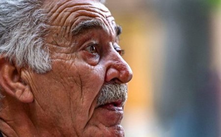 Adam cibindən üşüyər - Əlisəmid Kürün şeirləri