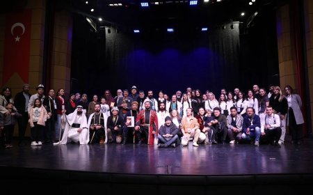 Naxçıvan Milli Dram Teatrı Türkiyədə çıxış edib