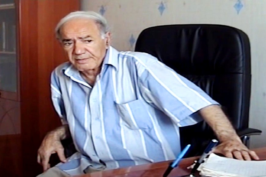 Arabaçı - Sabir Əhmədlinin hekayəsi