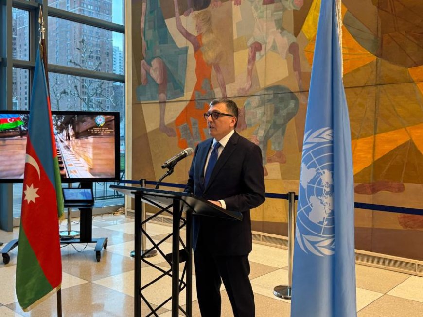 BMT-də azərbaycanlı gənc rəssamların sərgisi açılıb