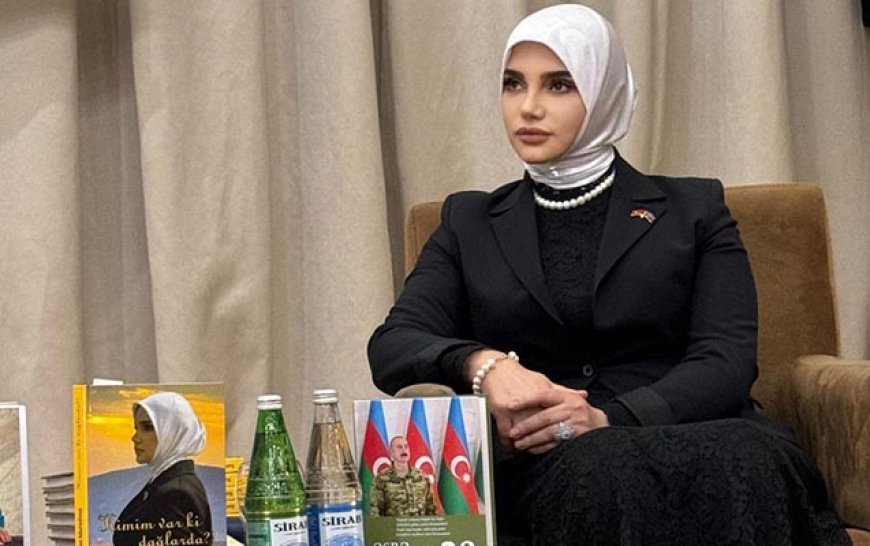 Könüllər sultanı olmağa çalış - Xuraman Muradovanın şeirləri