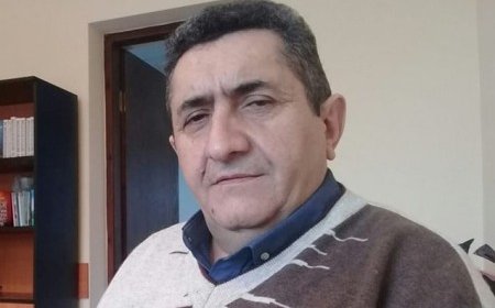 Var olsun ayrılıqları – Əhməd Oğuzun şeirləri