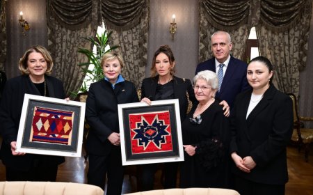 Mehriban Əliyeva Tbilisidə Azərbaycan Mədəniyyəti Muzeyi ilə tanış olub