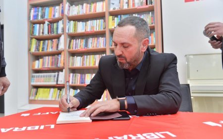 İlham Əzizin romanı təqdim olunacaq
