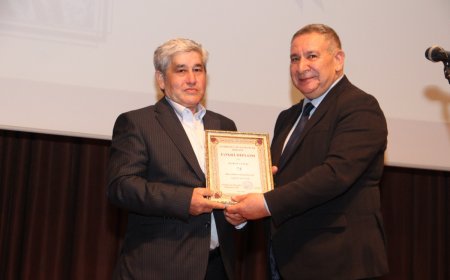 Barat Vüsalın 75 illik yubileyi keçirildi