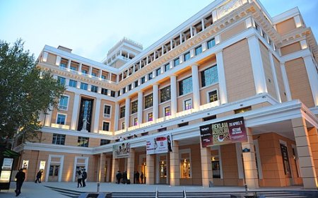 Nizami Kino Mərkəzinin direktoru vəzifəsindən ayrılıb