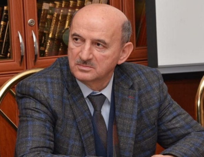 Bilirəm dilini çiçəklərin də - Ramiz Qusarçaylının şeirləri