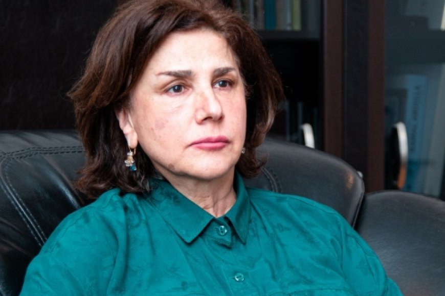 Afaq Məsudun hekayəsi: “Sərçələr”