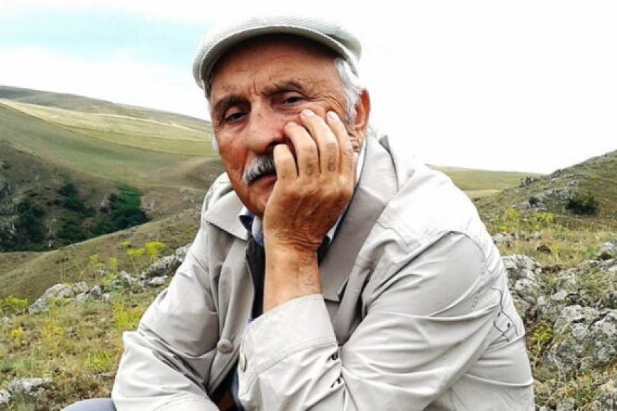 Ömrü söz uğrunda girov qoymuşam - Məmməd Aslanın şeirləri