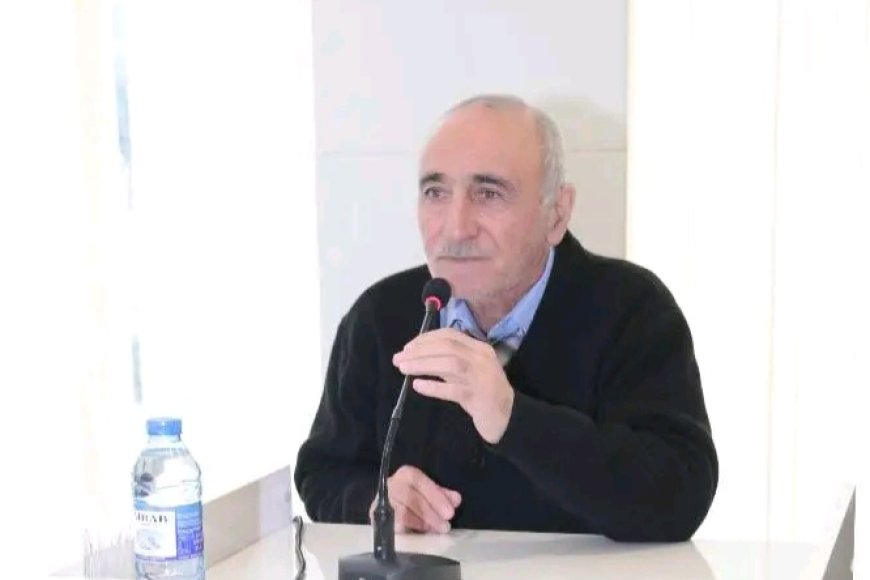 Dərdi dərd üstünə hörənlər bilir - Zirəddin Qafarlının şeirləri