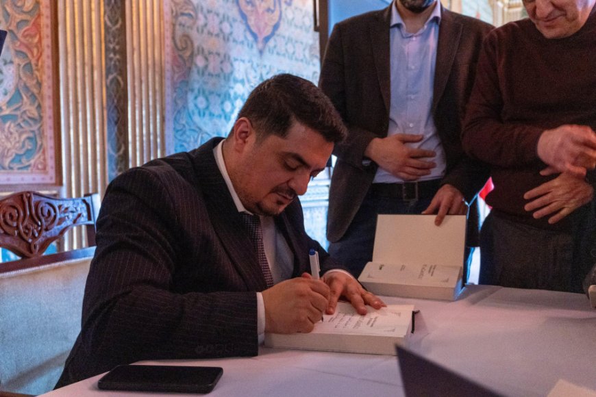 İstanbulda Əhməd bəy Ağaoğluna həsr olunan kitabın təqdimatı keçirilib