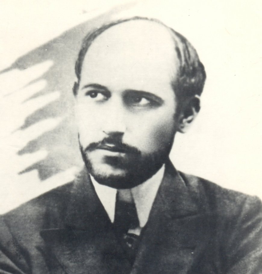 Müharibə və ədəbiyyat - Hüseyn Cavidin məqaləsi