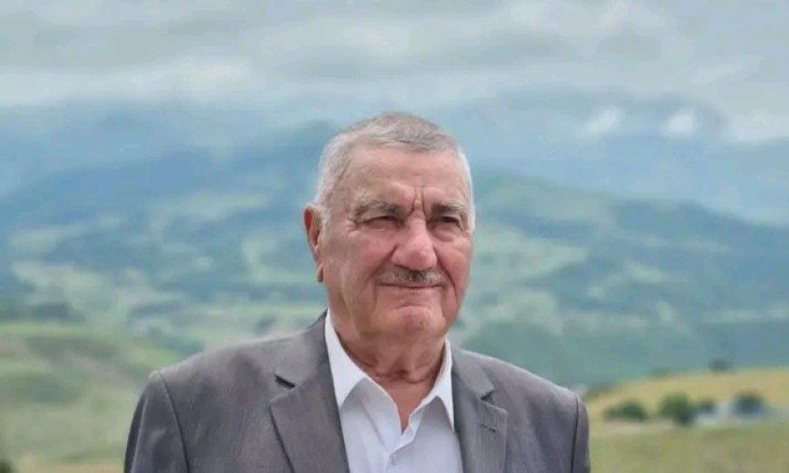 İnsan da var Vətən ömrü yaşayar - Əşrəf Veysəllinin şeirləri