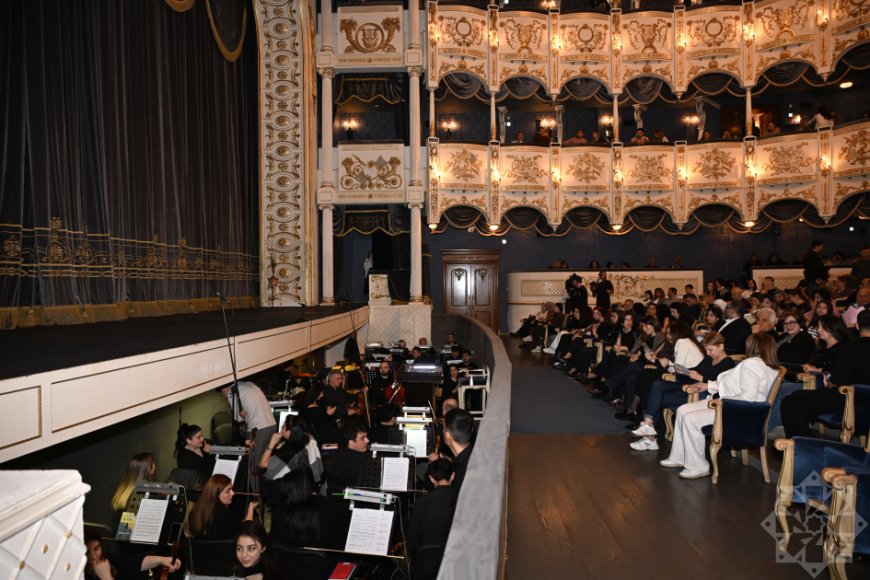 Yeni premyera: “Mesenat”