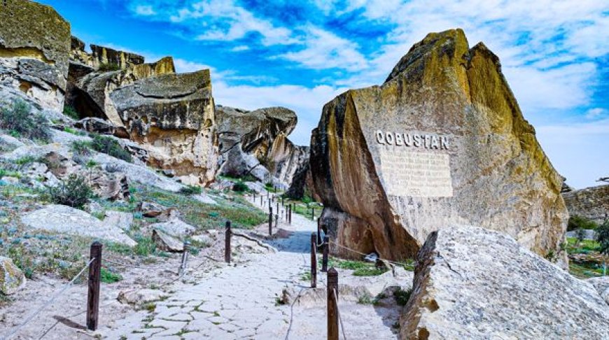 Qobustanda yeni qayaüstü təsvirlər aşkarlandı