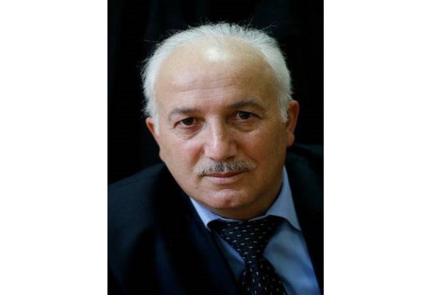 Qəlbim sevginlə yandı - Tapdıq Yolçunun şeirləri