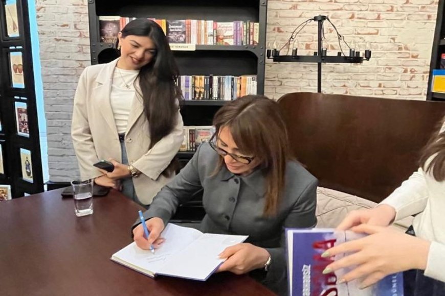 "Ulduz"lu görüşlər"in növbəti qonağı yazıçı-publisist Günel Anarqızı olub