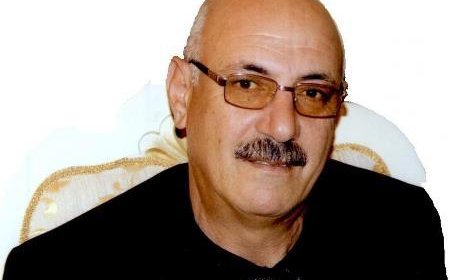 Göylər qarğıyanı kiritmək olmur - Xosrov Natilin şeirləri