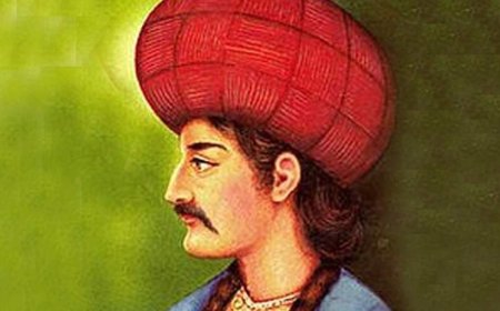 Mürşid ətəgində əlin varmıdır? -  Şah İsmayıl Xətainin şeirləri