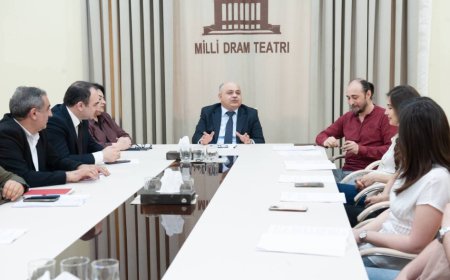 “Ölünün diriləri ziyarəti” - Yeni tamaşa