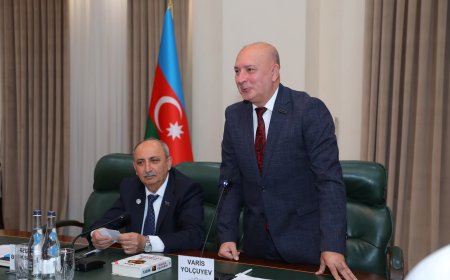 Varisin “İrəvanda xan qalmadı” sənədli romanının təqdimat-müzakirəsi olub