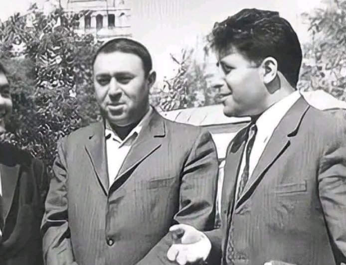 3 şairdən 3 şeir - Rubrika