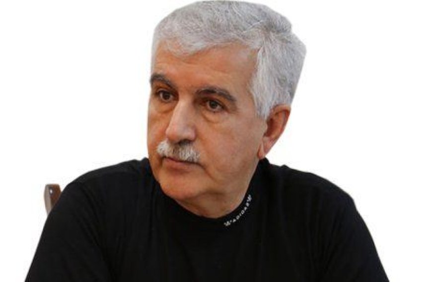 Surəti-halım ki, ey zalım, mənim neydən betər - Füzuliyə qəzəllər