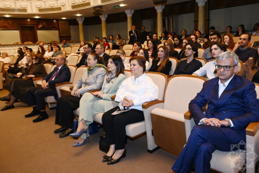 Milli Dram Teatrında “Kral Lir”in premyerası olub