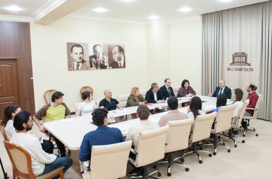 “Ölünün diriləri ziyarəti” - Yeni tamaşa