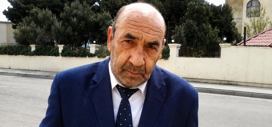 Kasıbçılıq dolu kimi döyüb taleyimi - Yafəs Türksəsin şeirləri