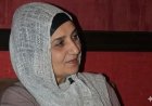Şəkil çəkdirirəm, ağrılar düşür - Esmira Məhiqızının şeirləri
