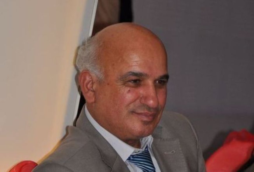 Gözün yaşı eşq qoxuyur - Kəramətin şeirləri