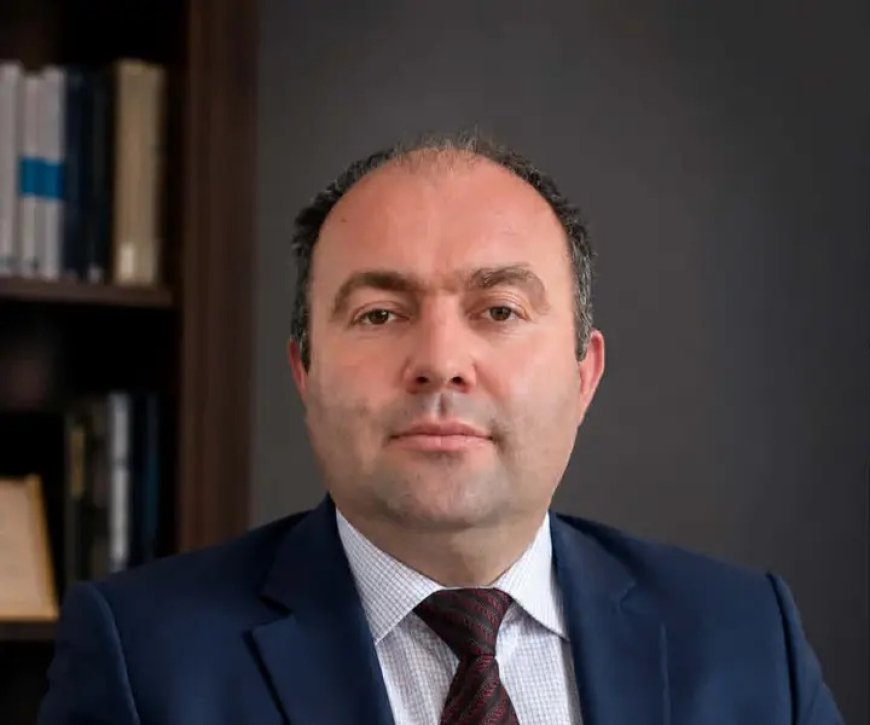 Buta motivində sazın doğuluşunun simvolik semantikası – Səfa Qarayev