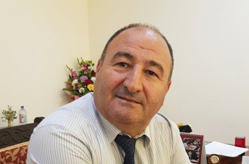 Hər gün dodağımda ağladı adın - Əlizadə Nurinin şeirləri