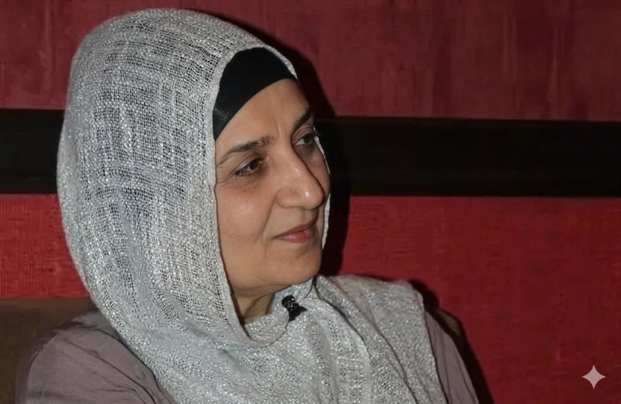 Şəkil çəkdirirəm, ağrılar düşür - Esmira Məhiqızının şeirləri