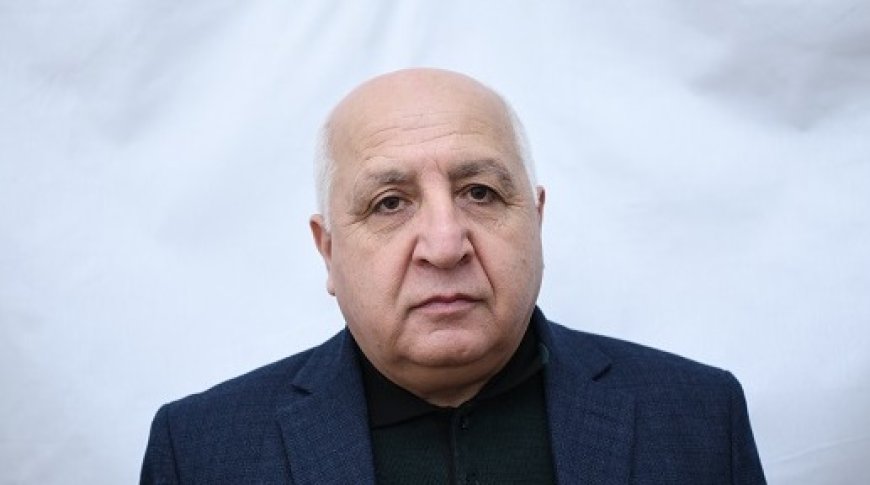 Yeriş haqqında esse - Rüstəm Kamal