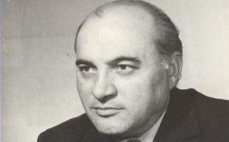 Könlüm gözlərindən kənarmı olsun? - Adil Babayevin şeirləri
