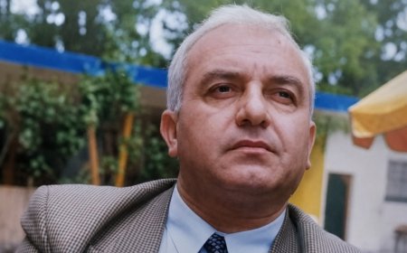 Dünya, qapını aç, aç, çıxım gedim - Məmməd Alimin şeiri