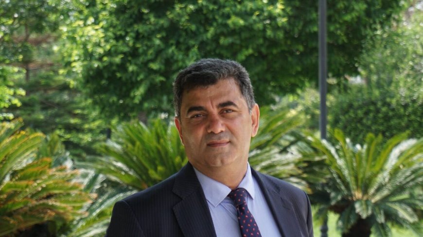 Könlüm sevdadan yanadır - Xaqani Qayıblının şeirləri
