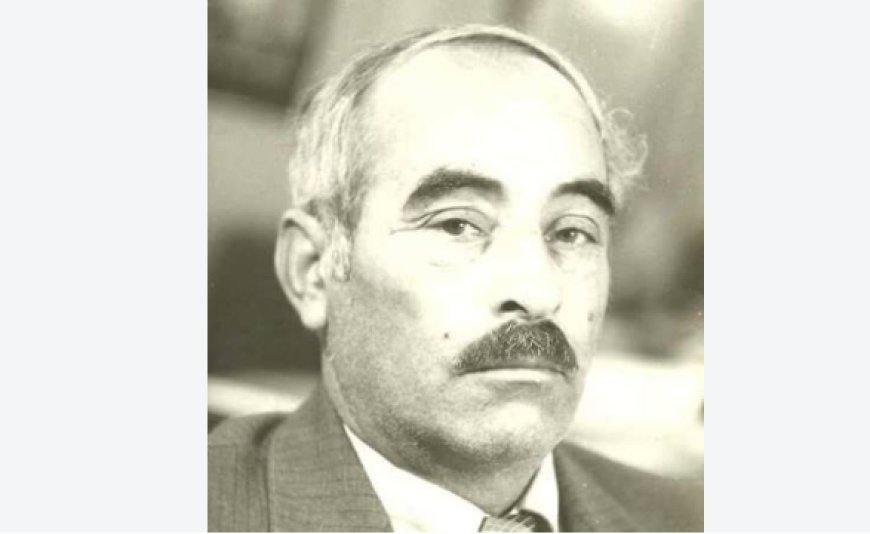 Özün qiyamətdin, nazın qiyamət - Abbasağa Azərtürkün şeirləri