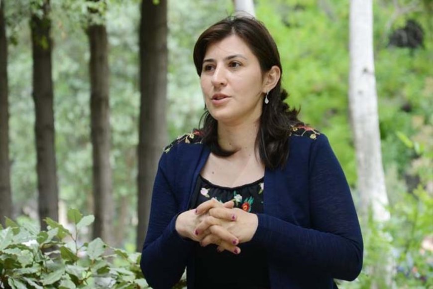 Ədiblər - Sevinc Elsevərin yeni hekayəsi