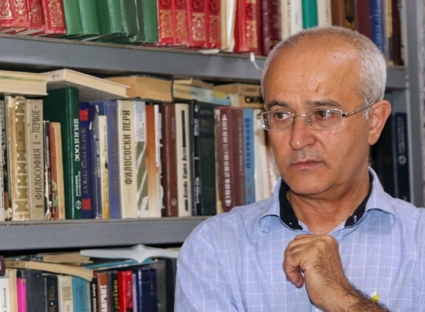 Dünyanı düşünən bir ozanmışam - Xan Rəsuloğlunun şeirləri