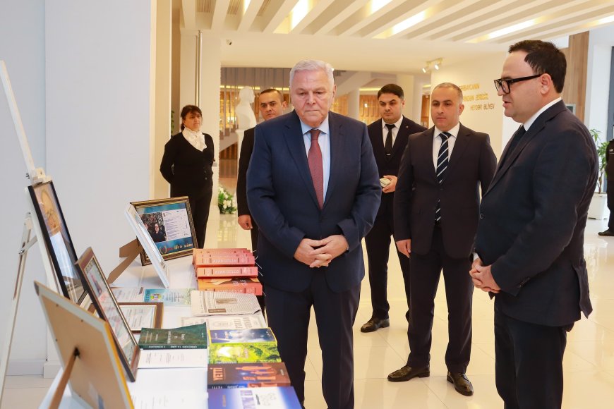 Fizik alim və yazıçı Yusif Şükürlünün "Azan güllə" kitabının təqdimatı keçirilib